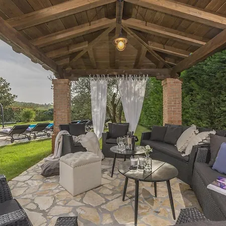 Rustica Villa
