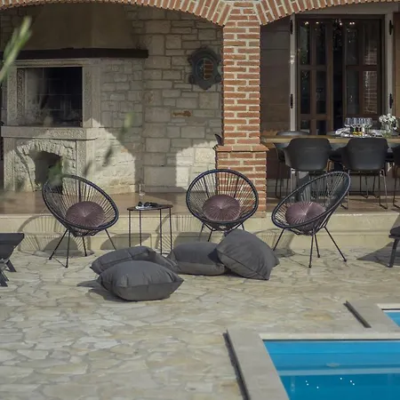 Rustica Villa